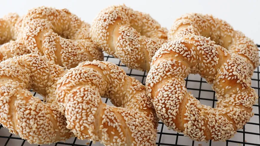 Sesame Brown Sugar Rings