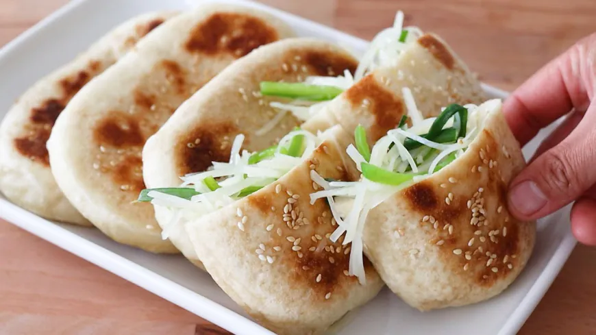 Chinese Sesame Pocket Bread