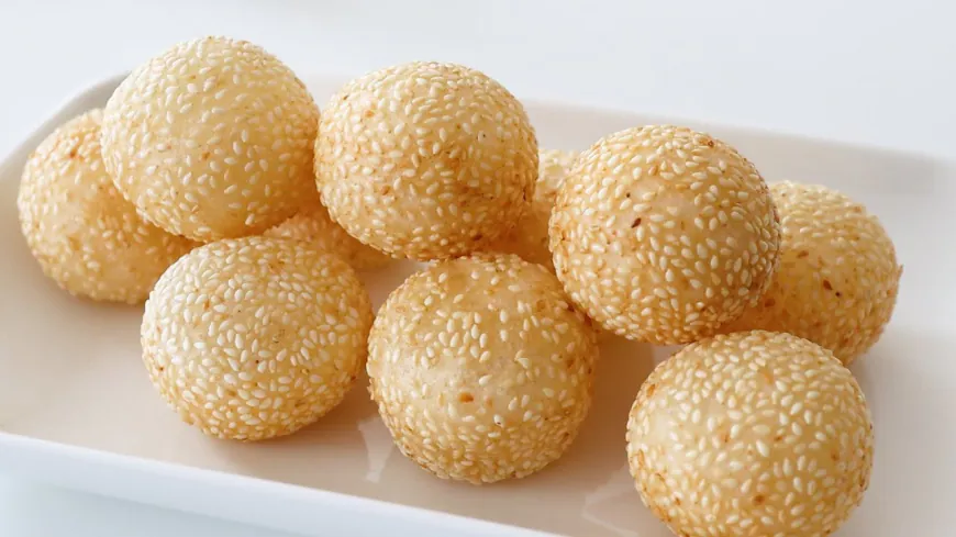 Sesame Glutinous Rice Balls