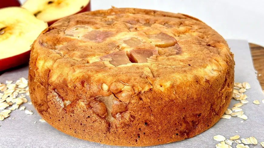 Oatmeal Apple Cake