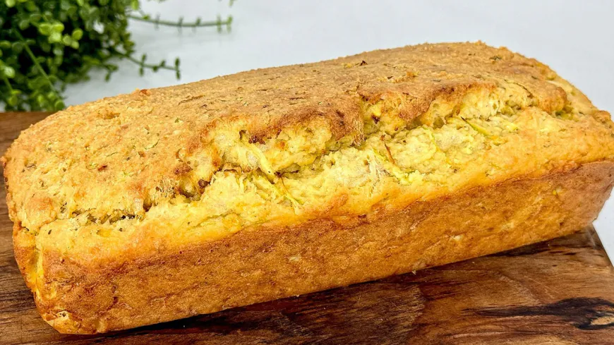 Zucchini And Mozzarella Bread