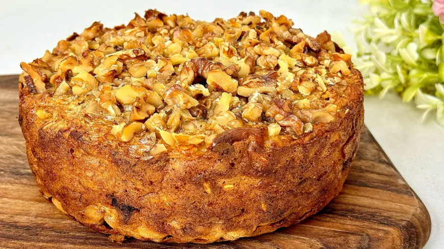 Baked Oatmeal Apple Cake