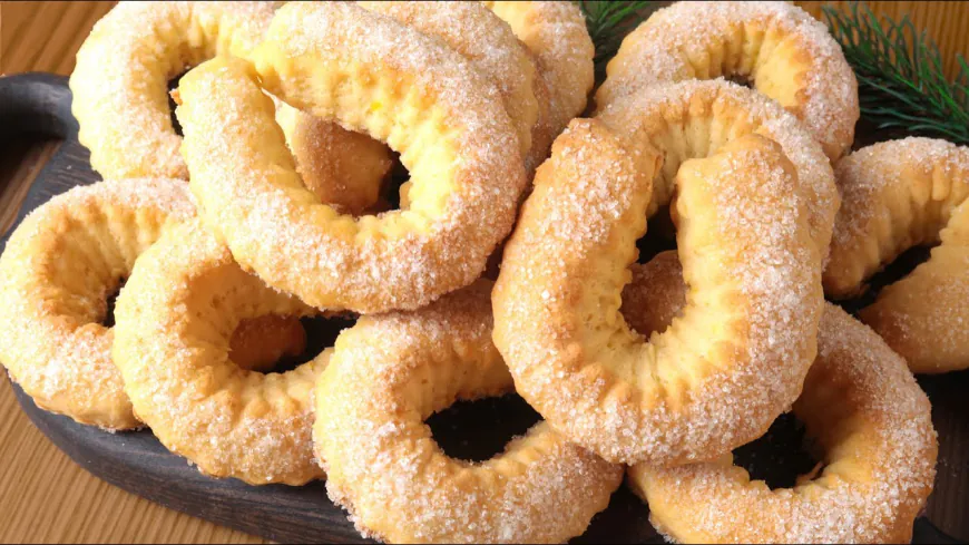 Sweet Lemon Biscuit Rings