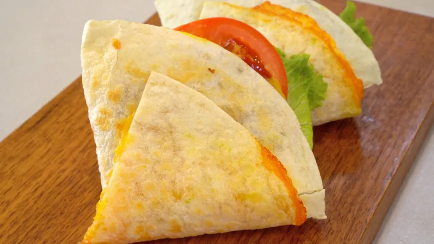 Cheesy Beef And Veggie Tortilla Wraps