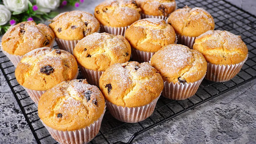 Raisin Cupcakes