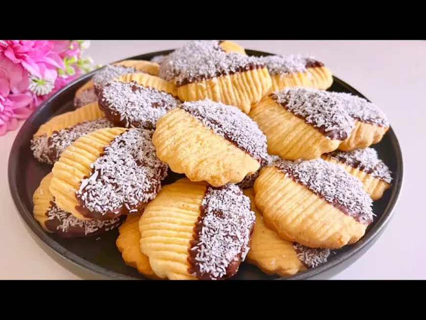 Chocolate and Coconut Topped Cookies