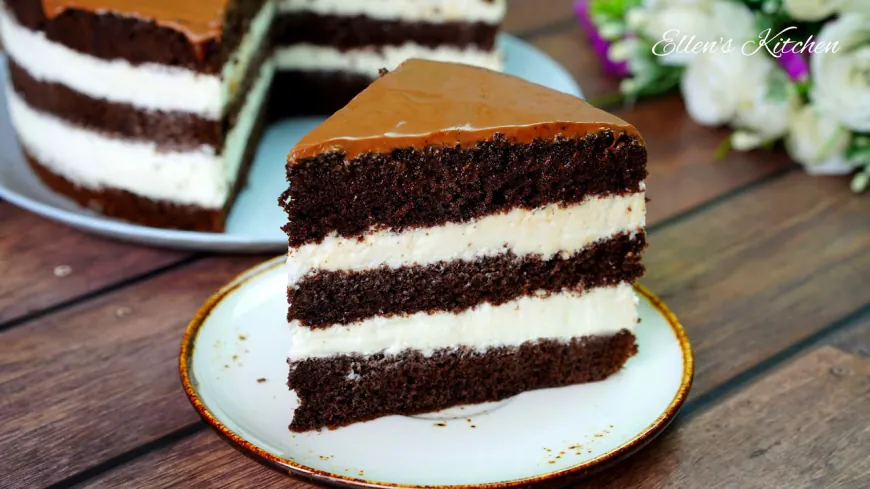 Chocolate Cream Cake