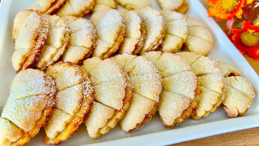 Almond Peach Thumbprint Cookies