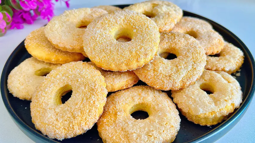 Sweet Vanilla Ring Biscuits Recipe