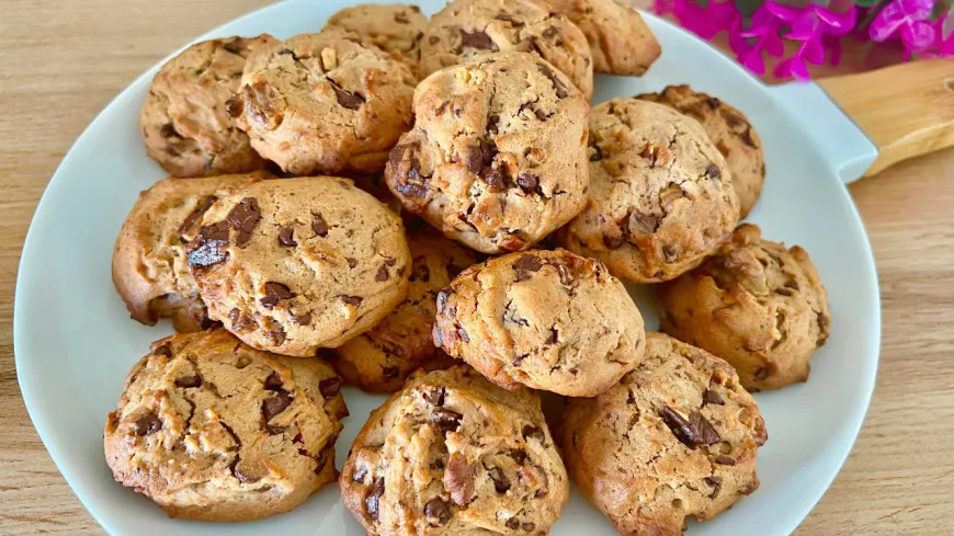 Walnut Chocolate Chunk Cookies Recipe