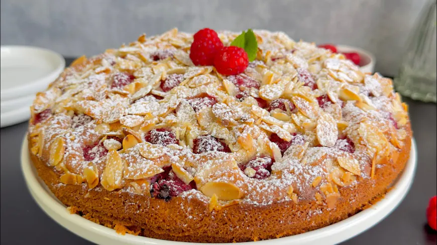 Yummy Raspberry Almond Cake Recipe