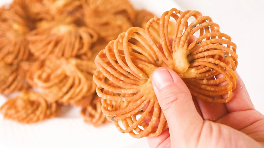 Chrysanthemum Fried Crackers