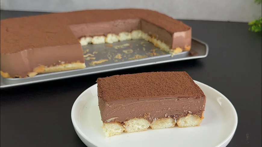 Chocolate Biscuit Pudding Bars Recipe